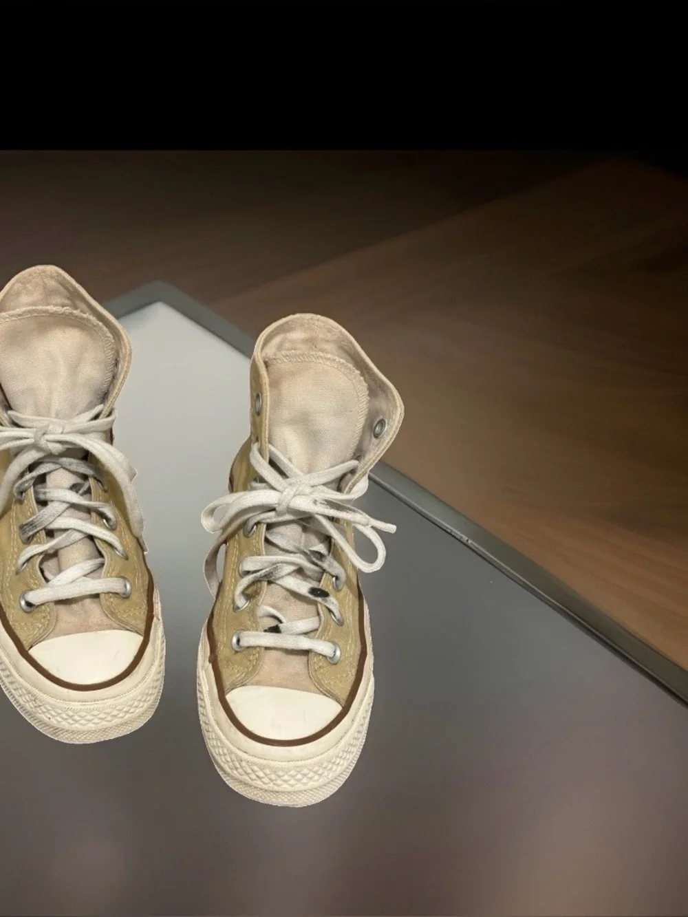 Unisex Converse Chuck Taylor All Star High Top Sneakers Boys 3.5 Girls 5.5